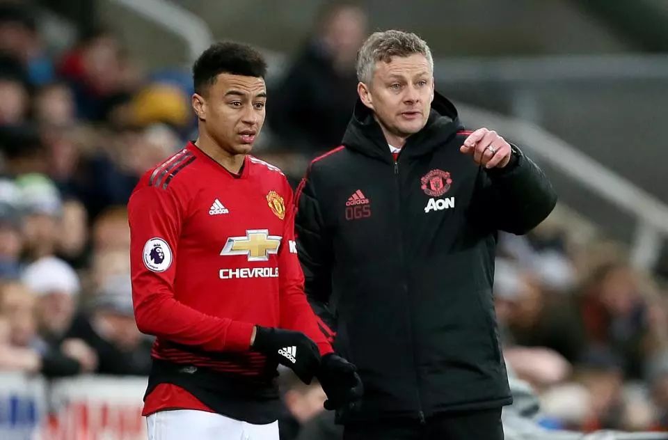 仅在进攻上 仅在进攻上